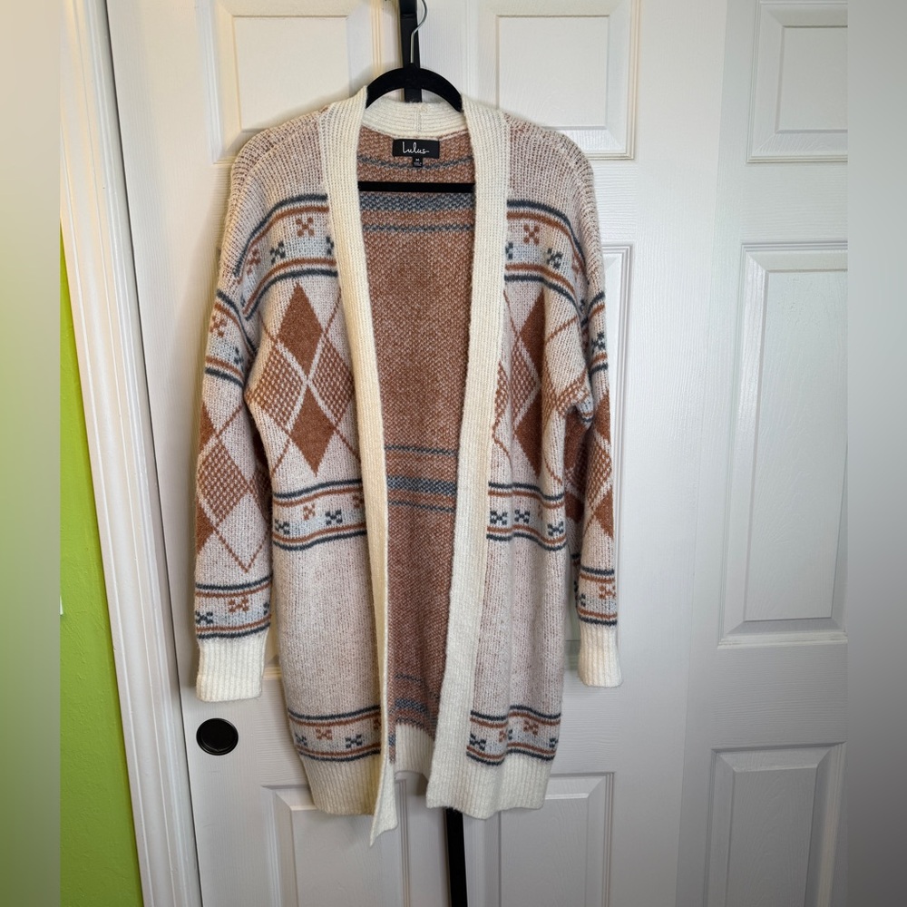 Lulu's Cream and Tan Geometric Cardigan, size Medium